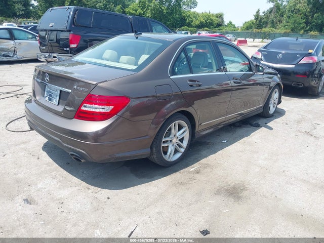 45675289 :رقم المزاد ، WDDGF8AB1EA914633 vin ، 2014 Mercedes-benz C 300 Sport 4matic مزاد بيع