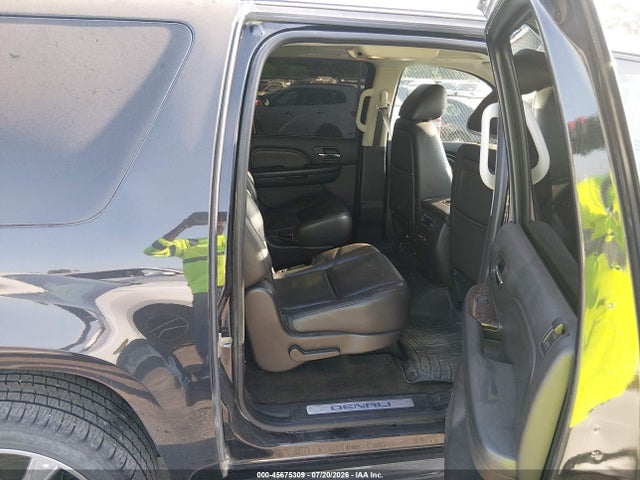Aukcja sprzedaży 2013 Gmc Yukon Xl 1500 Denali, vin: 1GKS2MEF4DR302193, numer aukcji: 45675309