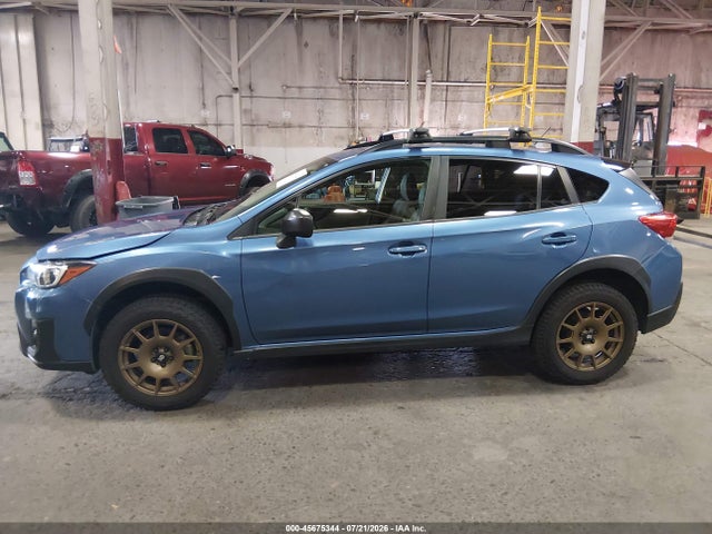 45675344 :رقم المزاد ، JF2GTAAC0J9303847 vin ، 2018 Subaru Crosstrek 2.0i مزاد بيع