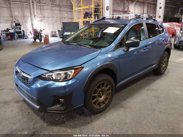 45675344 :رقم المزاد ، JF2GTAAC0J9303847 vin ، 2018 Subaru Crosstrek 2.0i مزاد بيع