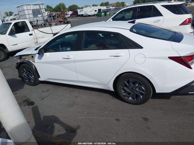 Hyundai ELANTRA SEL 2024 KMHLM4DG9RU683334 Image 15