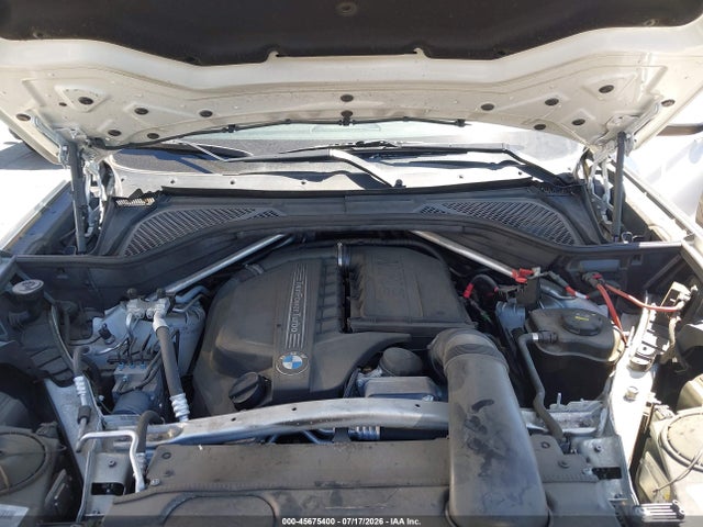 Продаж на аукціоні авто 2015 Bmw X5 Sdrive35i, vin: 5UXKR2C53F0H37043, номер лоту: 45675400