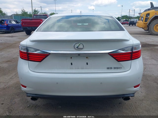 45675405 :رقم المزاد ، JTHBK1GG8F2198589 vin ، 2015 Lexus Es 350 مزاد بيع