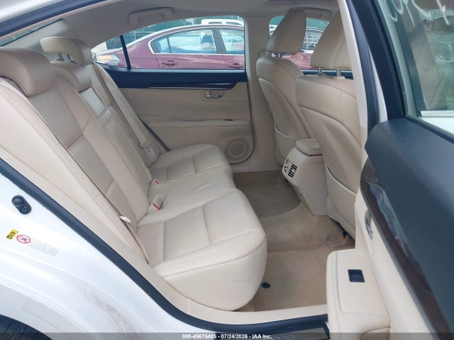 45675405 :رقم المزاد ، JTHBK1GG8F2198589 vin ، 2015 Lexus Es 350 مزاد بيع