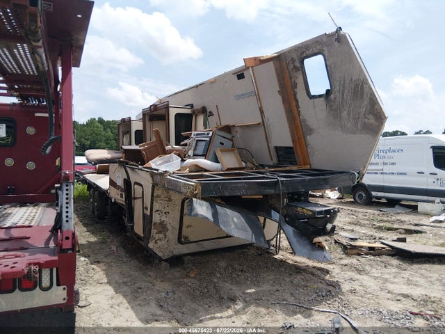 Продаж на аукціоні авто 2018 Keystone Rv Montana Tt, vin: 4YDF38221J4701586, номер лоту: 45675423