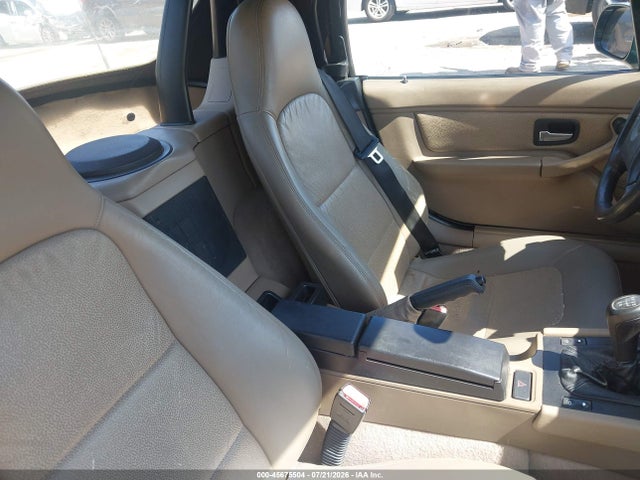 45675504 :رقم المزاد ، 4USCJ3320WLC12619 vin ، 1998 Bmw Z3 2.8 مزاد بيع