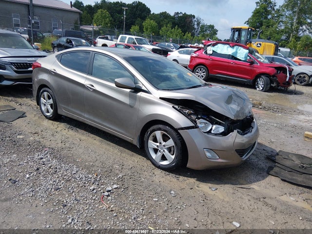 45675507 :رقم المزاد ، 5NPDH4AE8DH328402 vin ، 2013 Hyundai Elantra Gls مزاد بيع