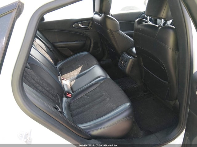 Aukcja sprzedaży 2015 Chrysler 200 S, vin: 1C3CCCDG5FN540683, numer aukcji: 45675535
