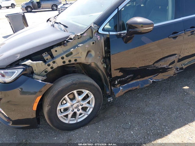 Продажа на аукционе авто 2022 Chrysler Pacifica Touring L, vin: 2C4RC1BG1NR145298, номер лота: 45675553