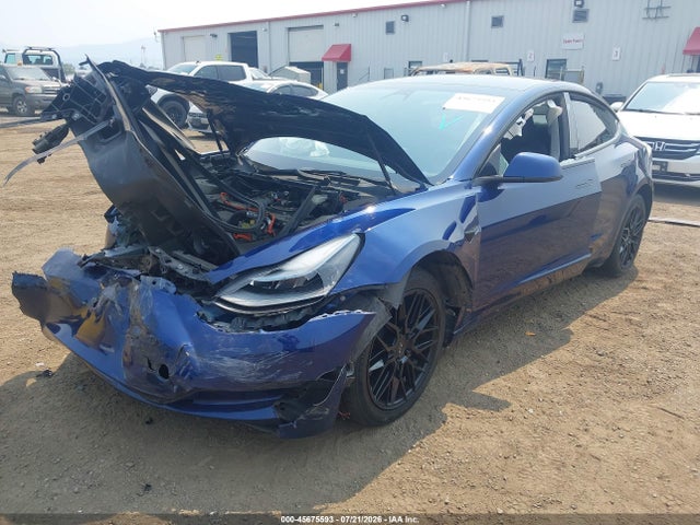 Tesla Model 3 Long Range Dual Motor All-wheel Drive 2023 5YJ3E1EB5PF456554 Image 2