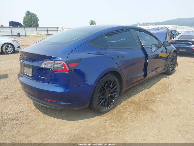 Tesla Model 3 Long Range Dual Motor All-wheel Drive 2023 5YJ3E1EB5PF456554 Image 4