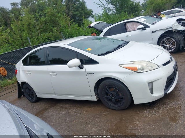 Продажа на аукционе авто 2015 Toyota Prius Three, vin: JTDKN3DU5F1889132, номер лота: 45675602