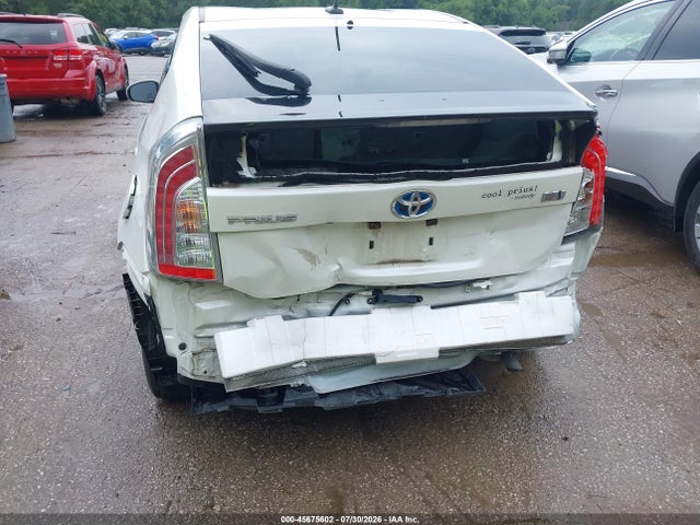 Продажа на аукционе авто 2015 Toyota Prius Three, vin: JTDKN3DU5F1889132, номер лота: 45675602