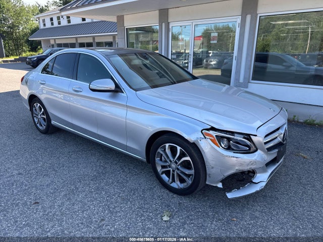 45675605 :رقم المزاد ، 55SWF4KBXFU034762 vin ، 2015 Mercedes-benz C 300 4matic مزاد بيع