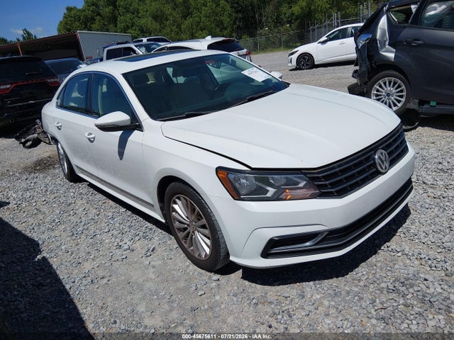 Volkswagen Passat 1.8t Se 2017 1VWBT7A36HC039958 zdjęcie główne