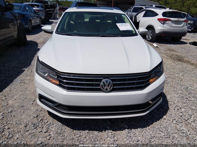 1VWBT7A36HC039958 Volkswagen Passat 1.8t Se