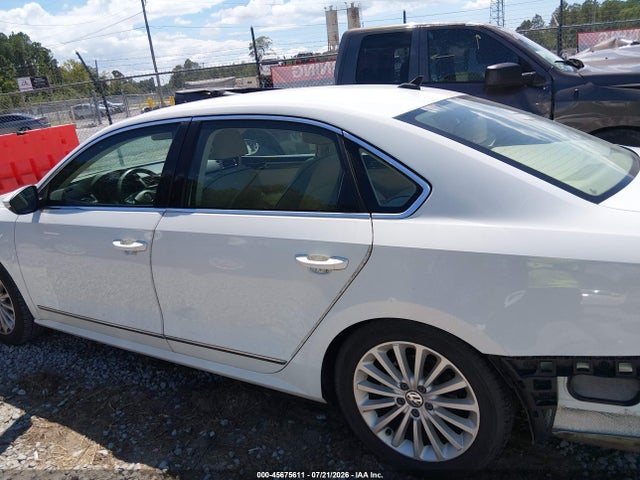 1VWBT7A36HC039958 Volkswagen Passat 1.8t Se