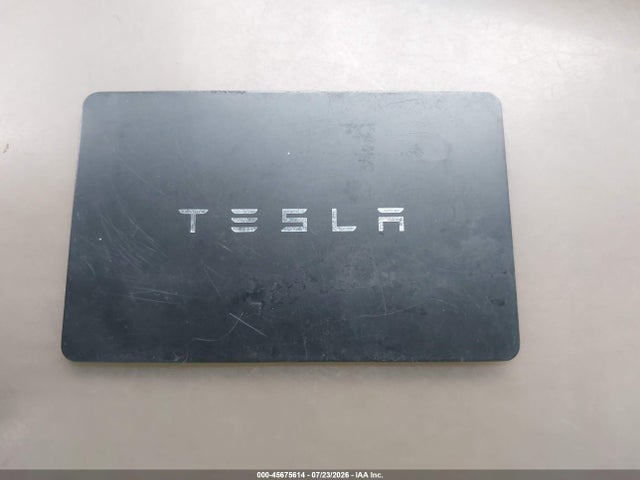 45675614 :رقم المزاد ، 5YJ3E1EB4NF271019 vin ، 2022 Tesla Model 3 Long Range Dual Motor All-wheel Drive مزاد بيع