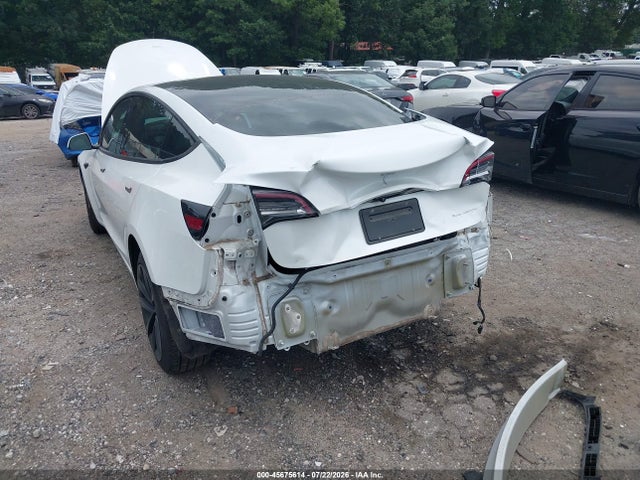 45675614 :رقم المزاد ، 5YJ3E1EB4NF271019 vin ، 2022 Tesla Model 3 Long Range Dual Motor All-wheel Drive مزاد بيع