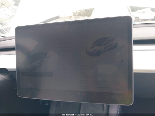 45675614 :رقم المزاد ، 5YJ3E1EB4NF271019 vin ، 2022 Tesla Model 3 Long Range Dual Motor All-wheel Drive مزاد بيع