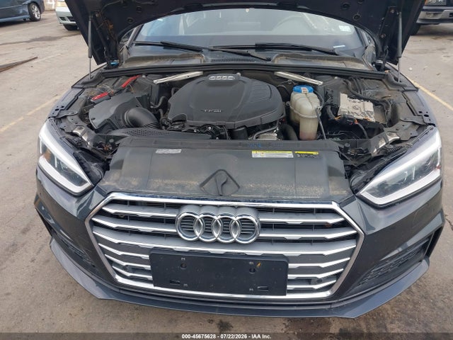 45675628 :رقم المزاد ، WAUENCF51JA060308 vin ، 2018 Audi A5 2.0t Premium مزاد بيع
