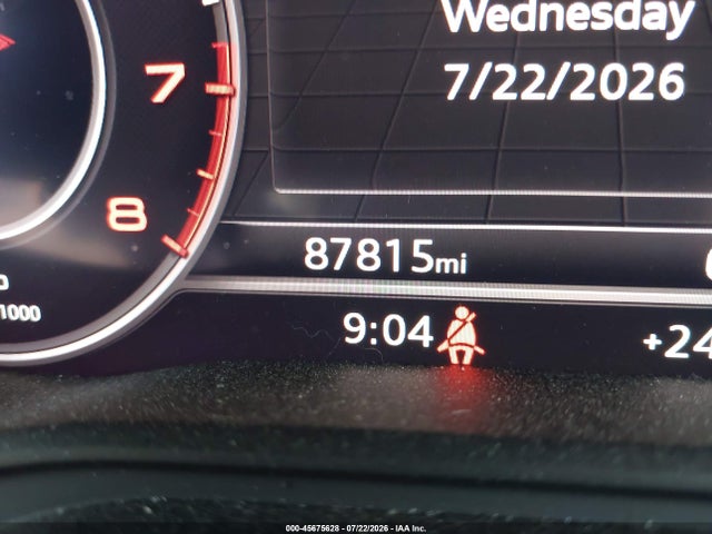 45675628 :رقم المزاد ، WAUENCF51JA060308 vin ، 2018 Audi A5 2.0t Premium مزاد بيع