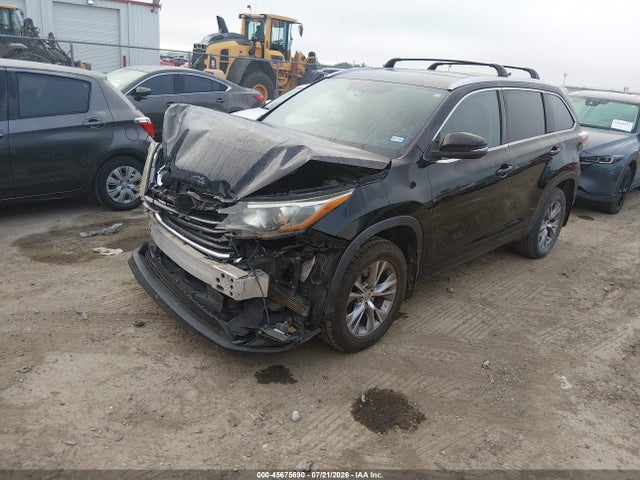 Продаж на аукціоні авто 2015 Toyota Highlander Xle V6, vin: 5TDKKRFH0FS092141, номер лоту: 45675690