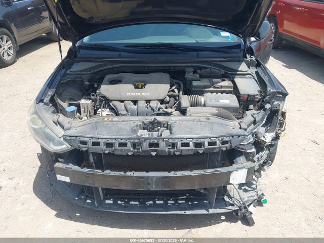 45675692 :رقم المزاد ، 5NPD84LF3HH181840 vin ، 2017 Hyundai Elantra Value Edition مزاد بيع