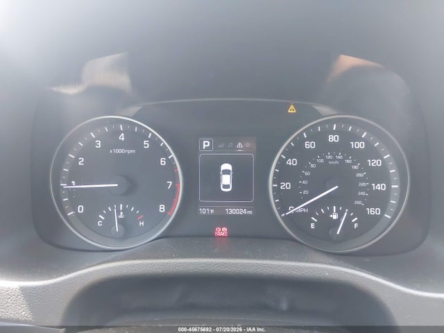 45675692 :رقم المزاد ، 5NPD84LF3HH181840 vin ، 2017 Hyundai Elantra Value Edition مزاد بيع