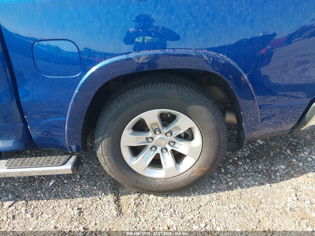 45675718 :رقم المزاد ، 1C6SRFJTXKN877537 vin ، 2019 Ram 1500 Laramie  4x4 5'7 Box مزاد بيع