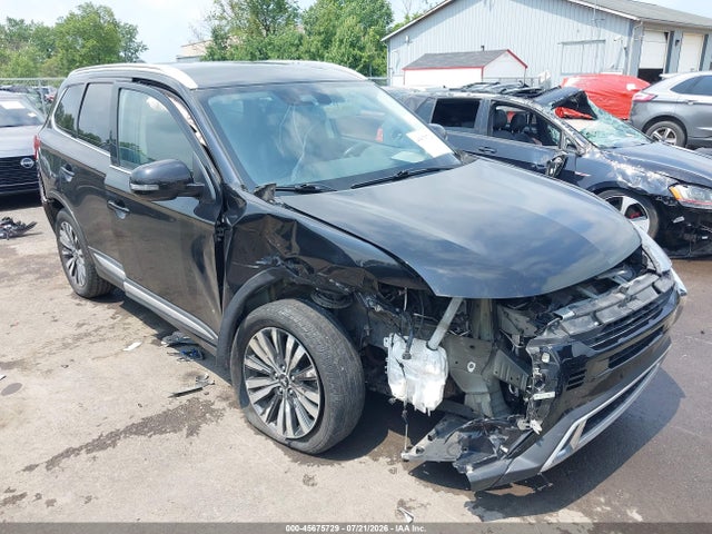 2020 Mitsubishi Outlander მანქანა იყიდება აუქციონზე, vin: JA4AD3A3XLZ033701, აუქციონის ნომერი: 45675729