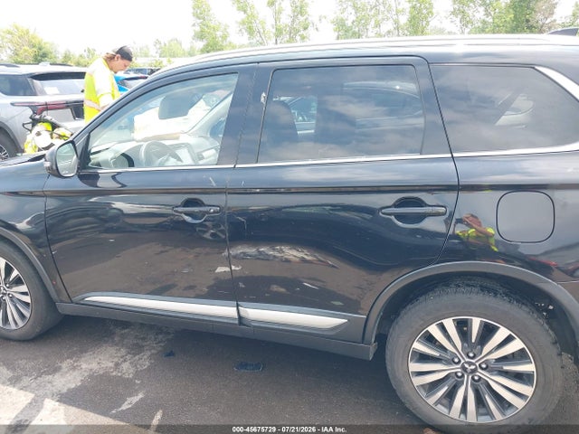 Продажа на аукционе авто 2020 Mitsubishi Outlander, vin: JA4AD3A3XLZ033701, номер лота: 45675729