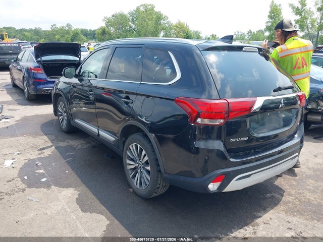Продажа на аукционе авто 2020 Mitsubishi Outlander, vin: JA4AD3A3XLZ033701, номер лота: 45675729