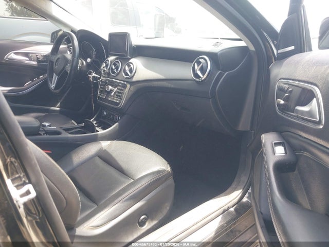 Продажа на аукционе авто 2015 Mercedes-benz Gla 250 4matic, vin: WDCTG4GB2FJ103778, номер лота: 45675763