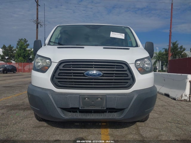 1FMZK1ZM7JKB07187 Ford Transit-150 Xl