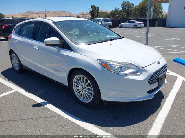 Ford FOCUS ELECTRIC 2018 1FADP3R45JL296126 Image 1