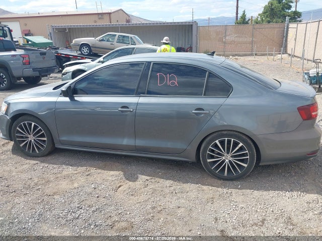 3VWD17AJ3GM371656 Volkswagen Jetta 1.8t Sport