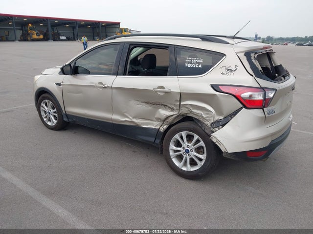 Ford ESCAPE SE 2017 1FMCU0GD9HUB80296 Image 3