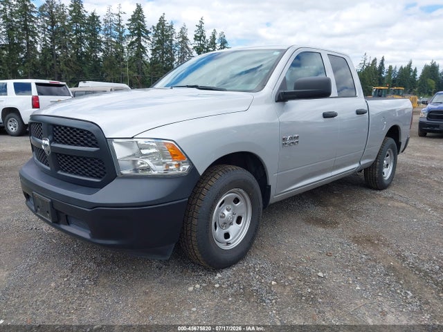 1C6RR6FGXJS322260 RAM 1500 Tradesman 4x2 6&#039;4 Box