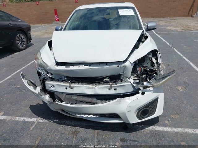 45675822 :رقم المزاد ، YV1672MK8D2311726 vin ، 2013 Volvo C30 T5 R-design مزاد بيع