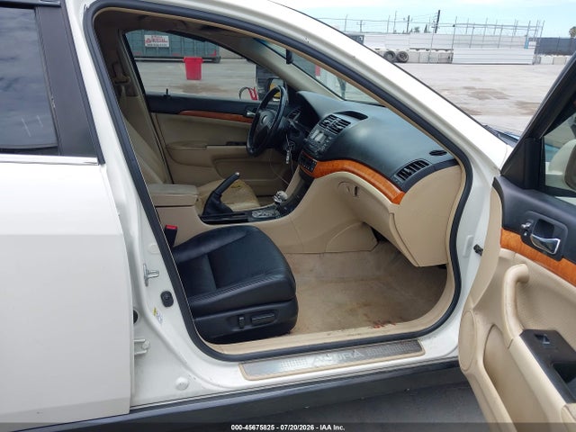 45675825 :رقم المزاد ، JH4CL968X5C026504 vin ، 2005 Acura Tsx مزاد بيع