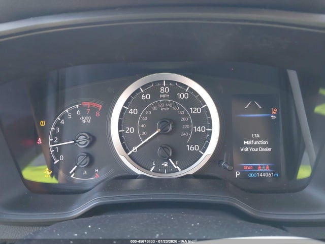45675833 :رقم المزاد ، 5YFEPMAE9NP299942 vin ، 2022 Toyota Corolla Le مزاد بيع
