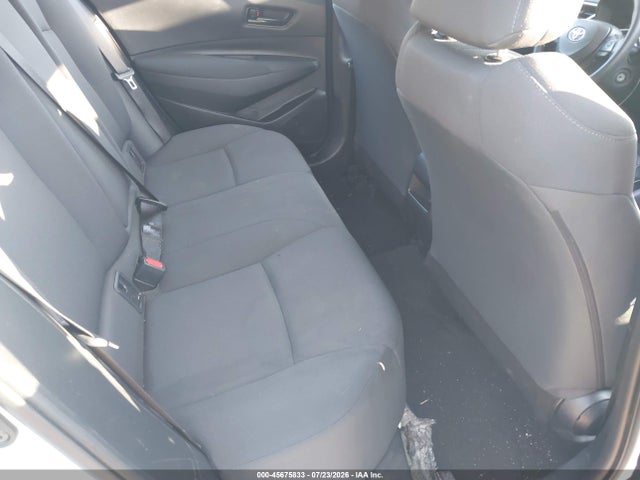 45675833 :رقم المزاد ، 5YFEPMAE9NP299942 vin ، 2022 Toyota Corolla Le مزاد بيع