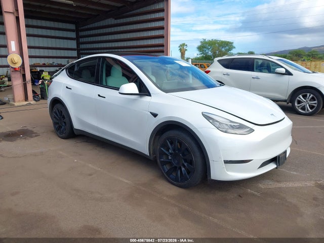45675842 :رقم المزاد ، 5YJYGDEE8MF075109 vin ، 2021 Tesla Model Y Long Range Dual Motor All-wheel Drive مزاد بيع