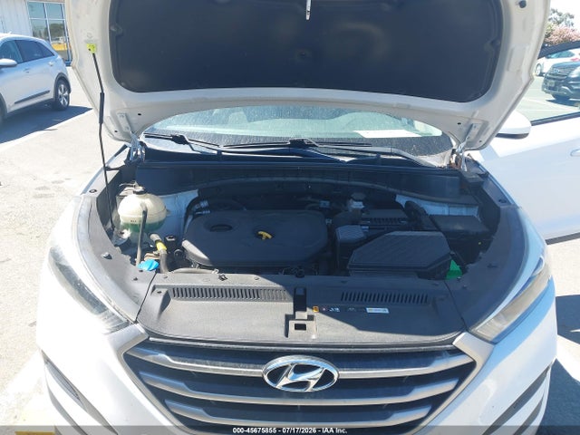 Hyundai TUCSON SE 2018 KM8J23A49JU710473 Image 10