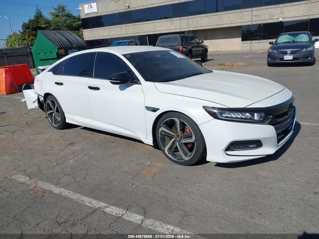 Honda Accord Sport 2018 1HGCV1F32JA050417 main image