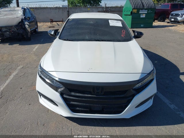 1HGCV1F32JA050417 Honda Accord Sport
