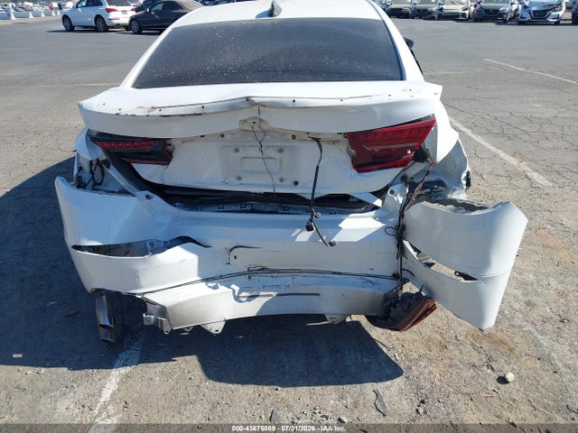 1HGCV1F32JA050417 Honda Accord Sport