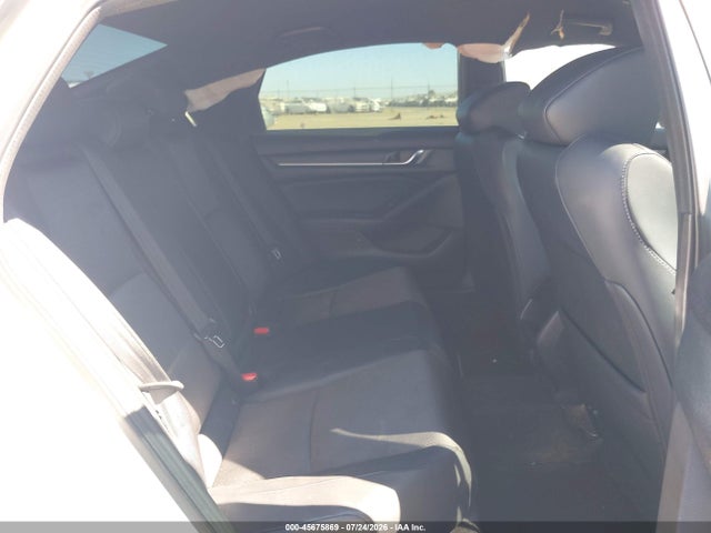 1HGCV1F32JA050417 Honda Accord Sport