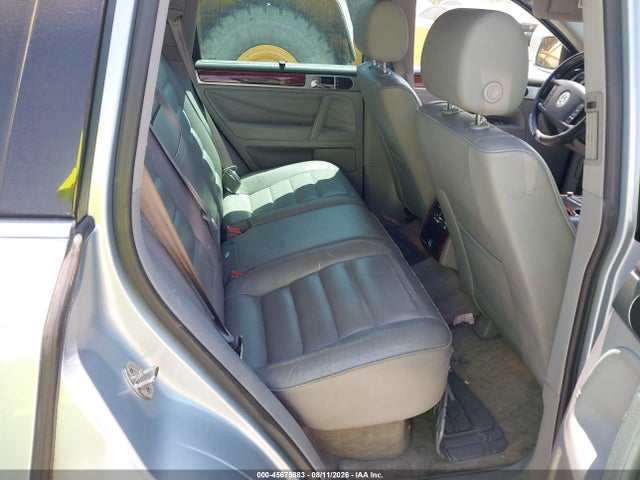 2004 Volkswagen Touareg V8 მანქანა იყიდება აუქციონზე, vin: WVGCM77L84D072715, აუქციონის ნომერი: 45675883
